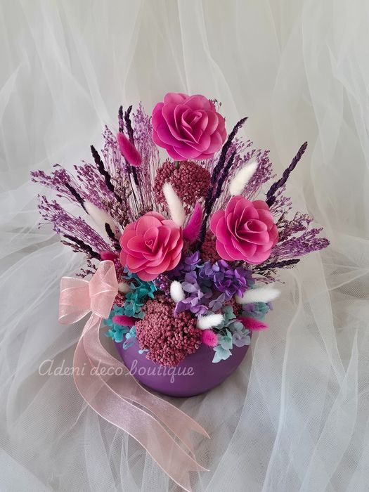 Aranjament floral, flori uscate și criogenate