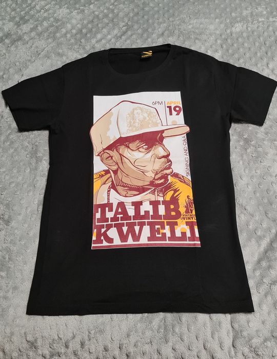 Черна мъжка тениска