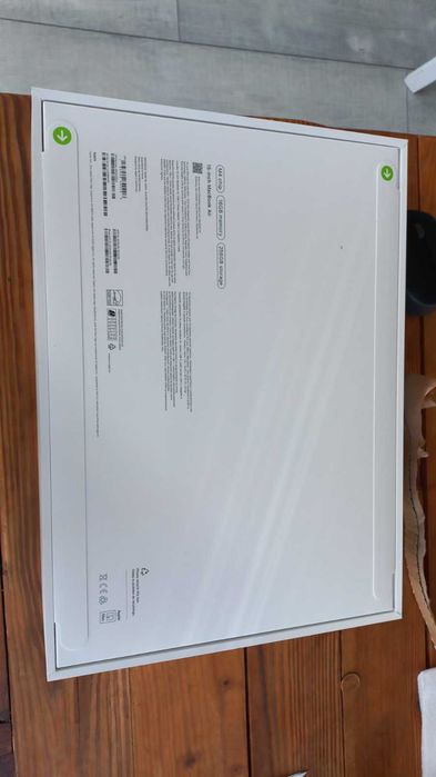 MacBook Air 15″ M4 , 10C CPU, 10C GPU, 16GB памет, 256GB SSD, Silver