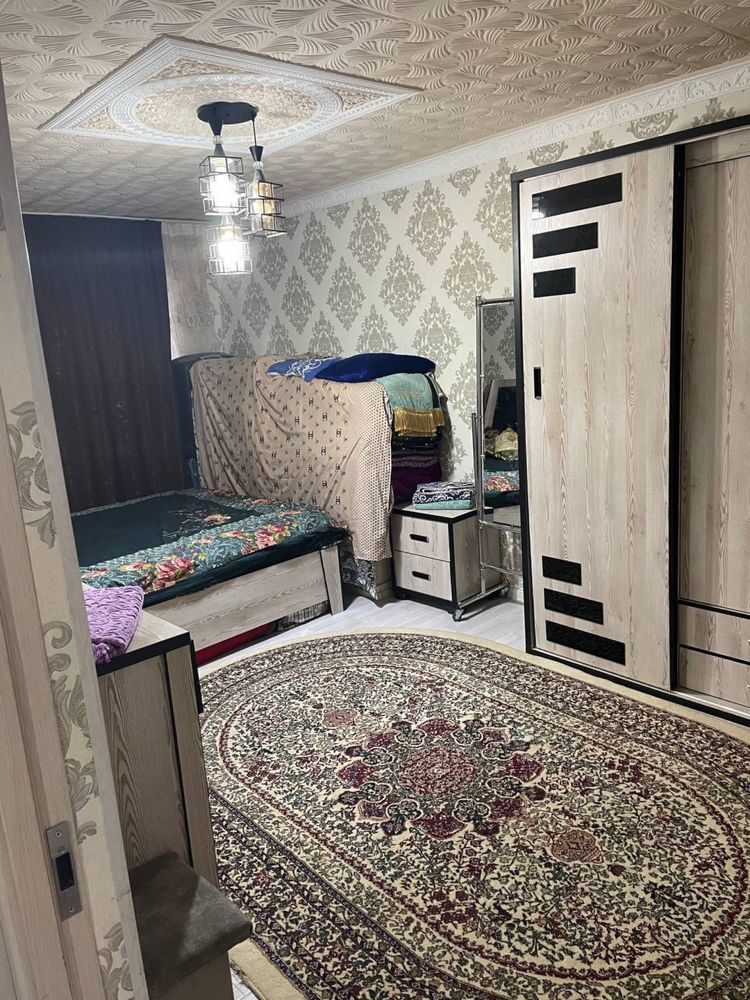 Срочно 2х Октяабирь базар сдаётся