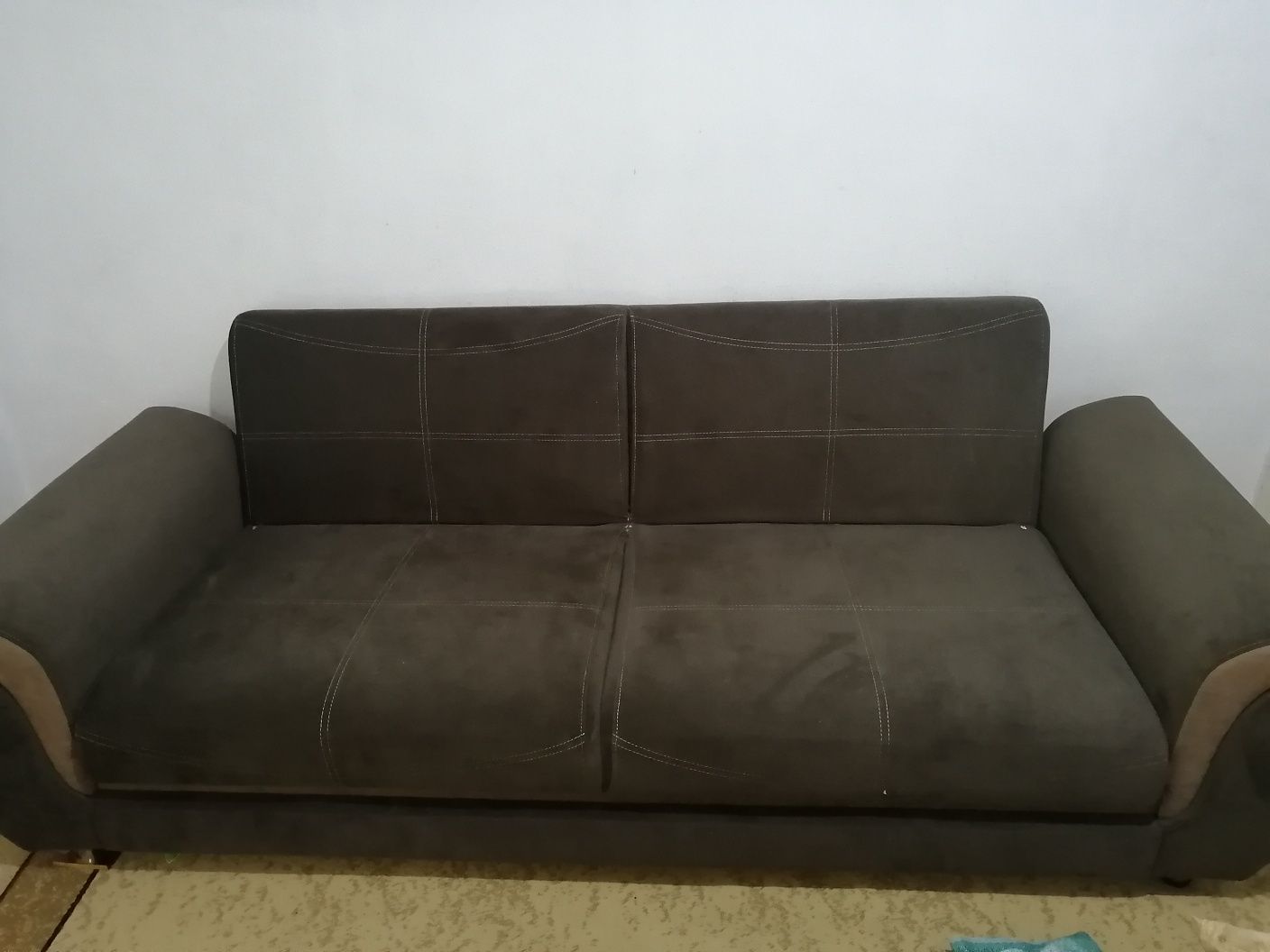 Продам диван в связи с переездом