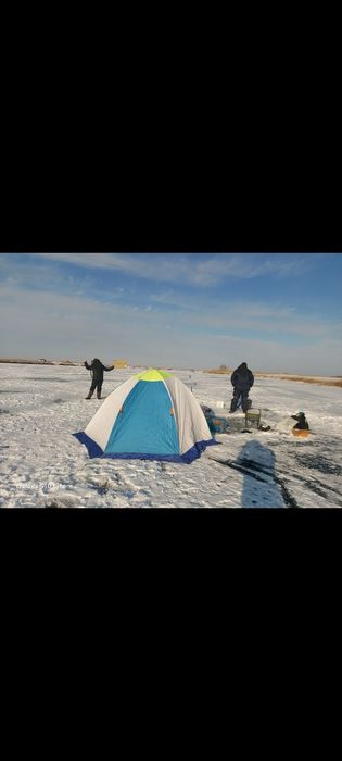 Продам зимнюю палатку Зонт Медведь