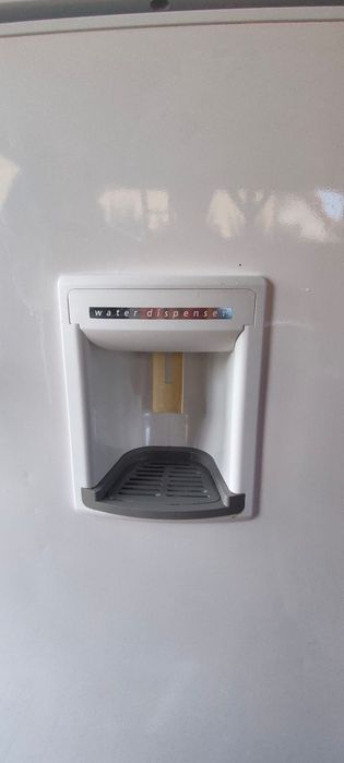 Frigider Beko DEN 477WD