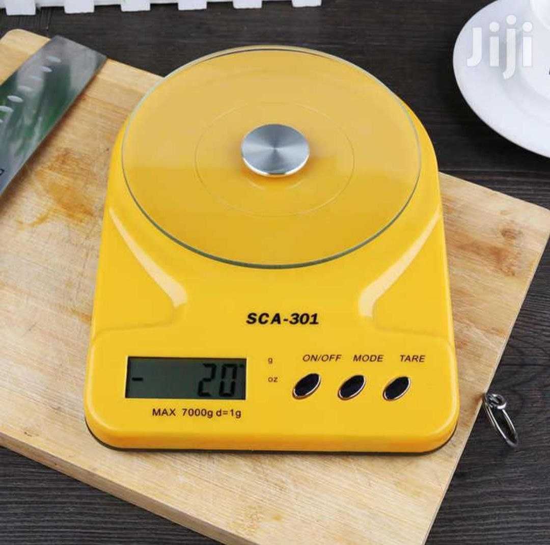 Весы кухонный электронный