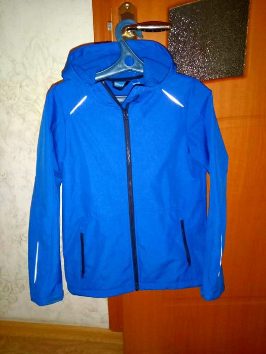 Фирменная ветровка Crivit на мальчика 11-12 лет