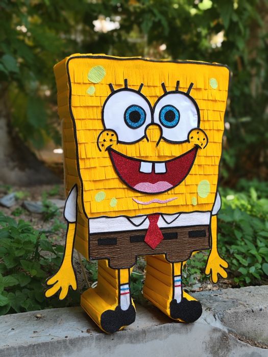 Яркие пиньяты  ручной работы