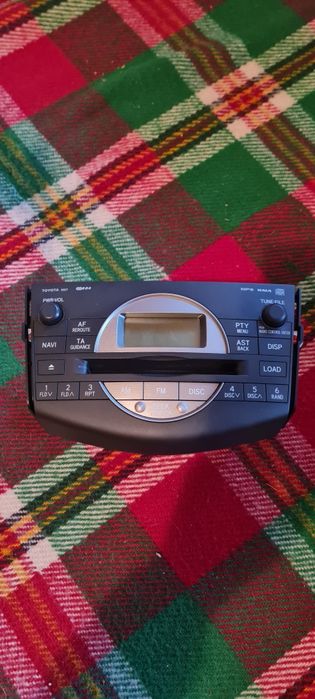 Радио за РАВ4 2006 г