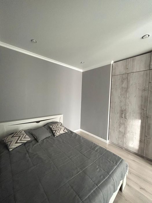 Продам двухспальнюю кровать