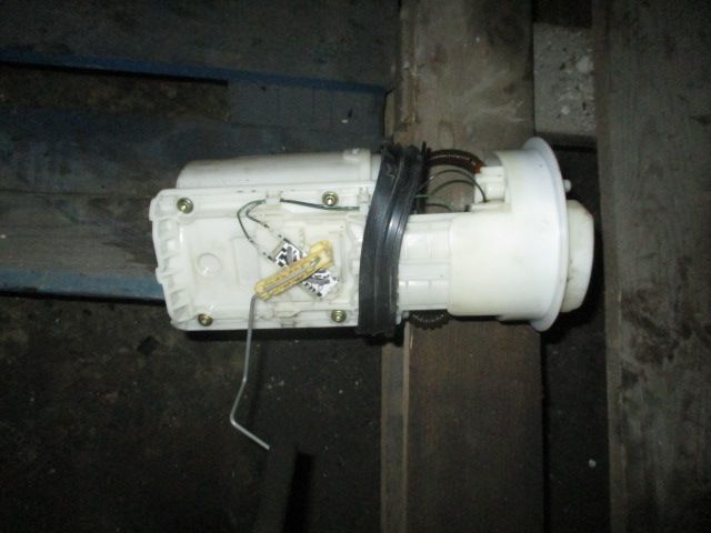 Pompa benzina rezervor Vw Golf 4 Bora A3 Octavia motor 1,4 si 1,6 benz