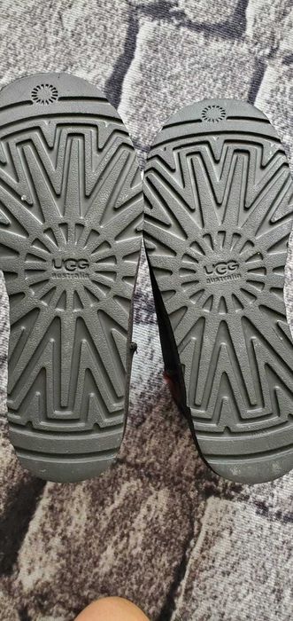 Cizme UGG marimea 40,5