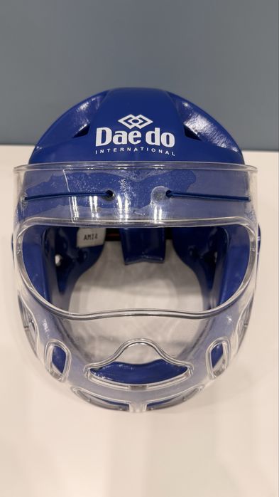 Продам шлем для карате, размер м