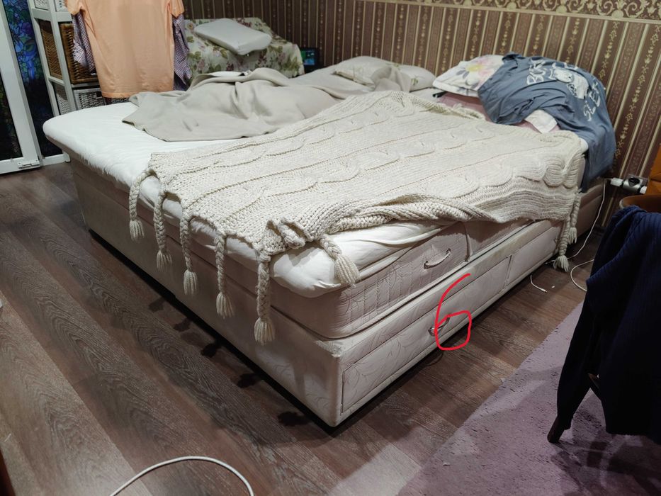 Мебели и лампи РАЗПРОДАЖБА