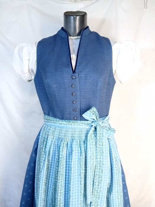 Dirndl Nr.42-44  Sarfan Rochie bavaeza tiroleza Oktoberfest