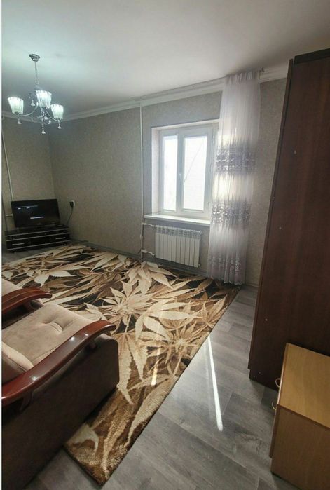 Квартира продаётся Чиланзар 24 квартал 1в2/4/5 балк 2*6 Олмаз ресторан