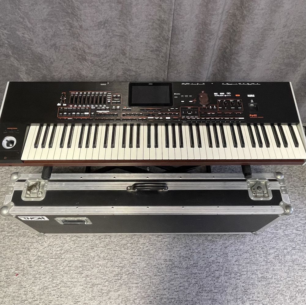 Korg Pa4x International