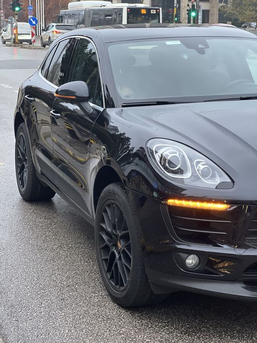 Porshe Macan S 2016
