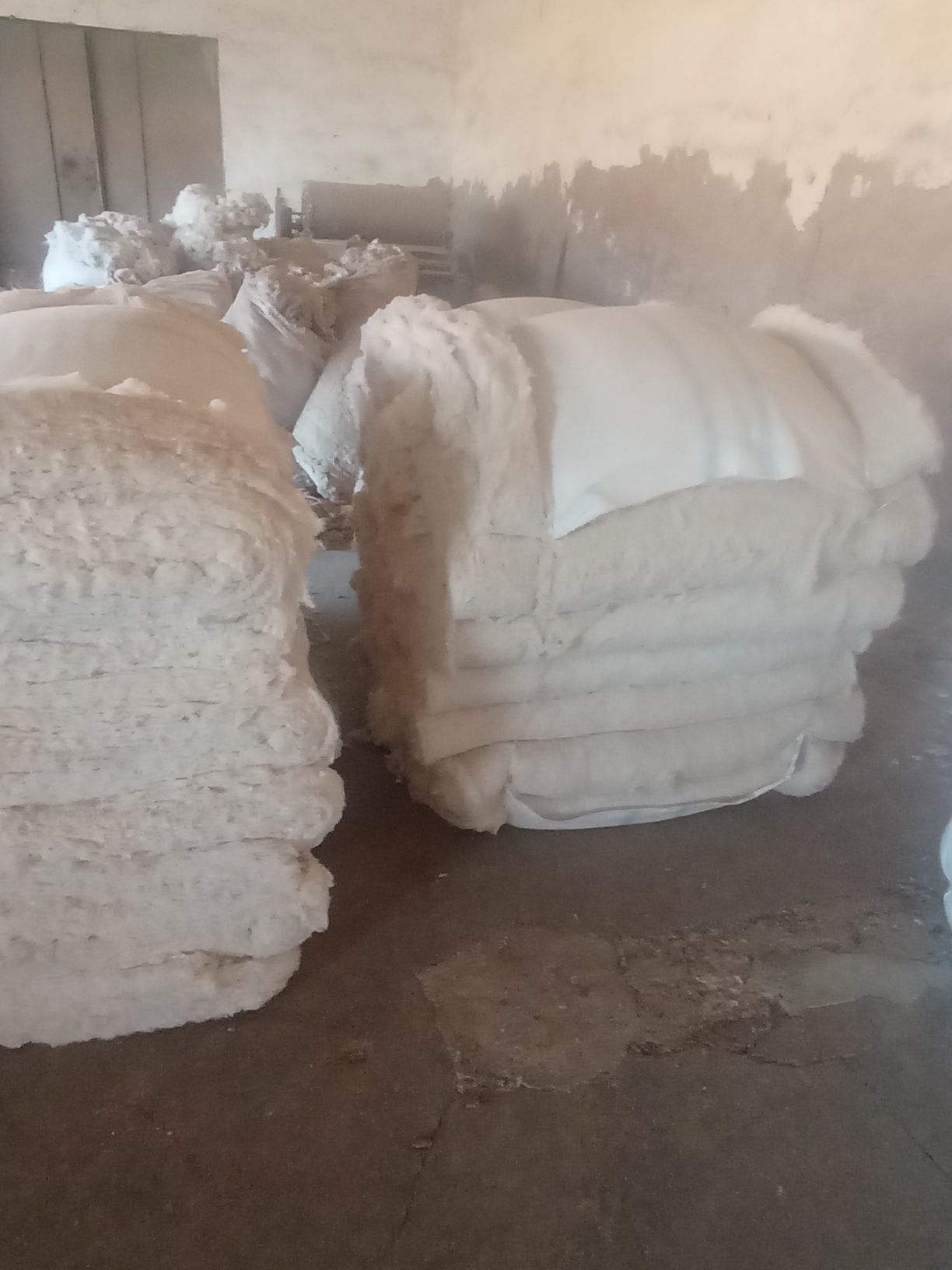 Tayor toy paxta boyavut guliston  dastafka bor  1kg.16000