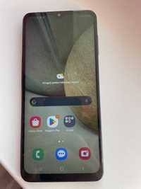 Samsung Galaxy A12 si S7