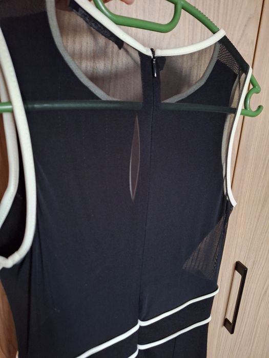 Рокля официална черна