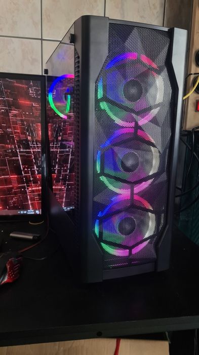 Unitate PC Gaming i7 4790K video 4GB RX 570 16GB RAM SSD