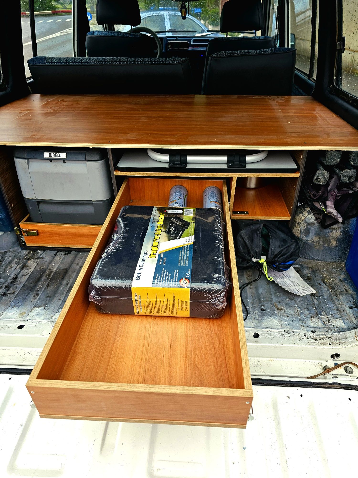 Nissan patrol overlanding