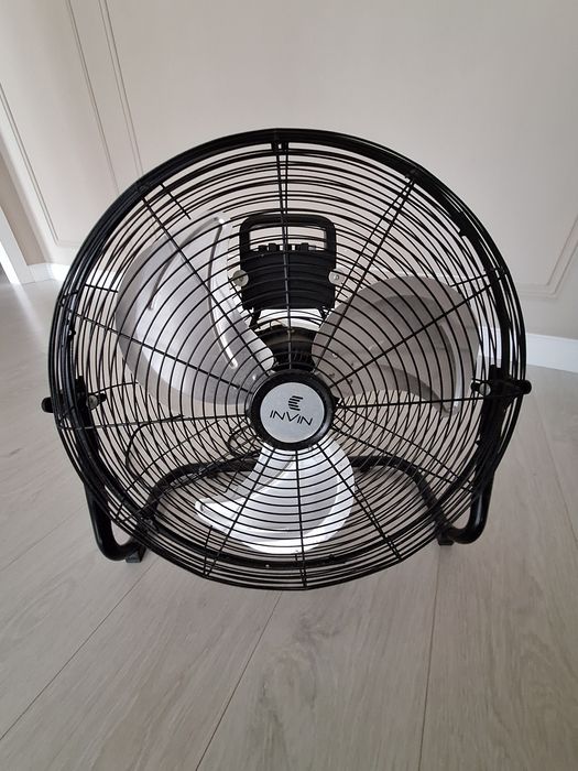 Напольный вентилятор Invino