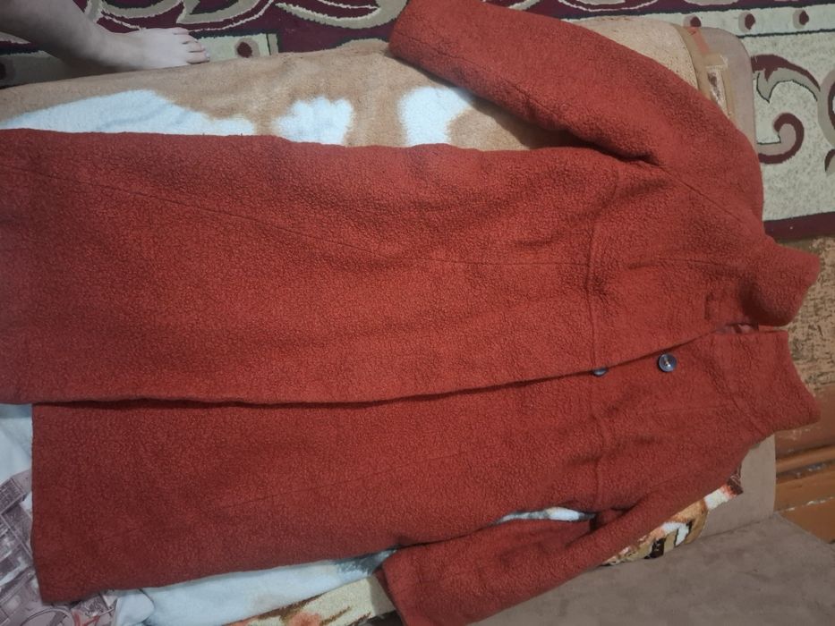 Куртка. женская,