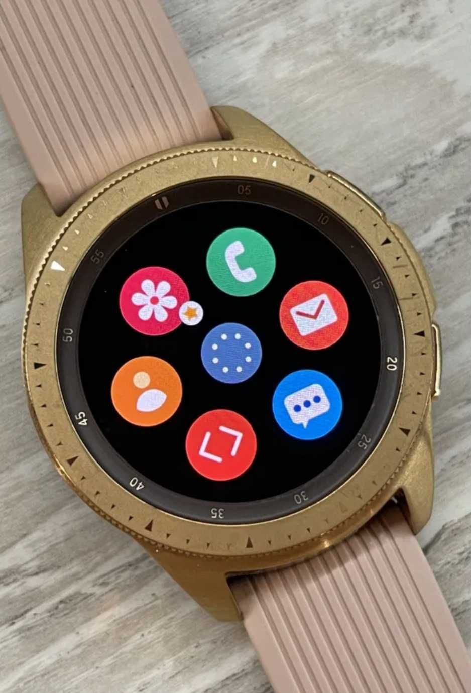 Часы Galaxy watch