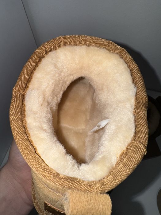 vand ghete UGG mini