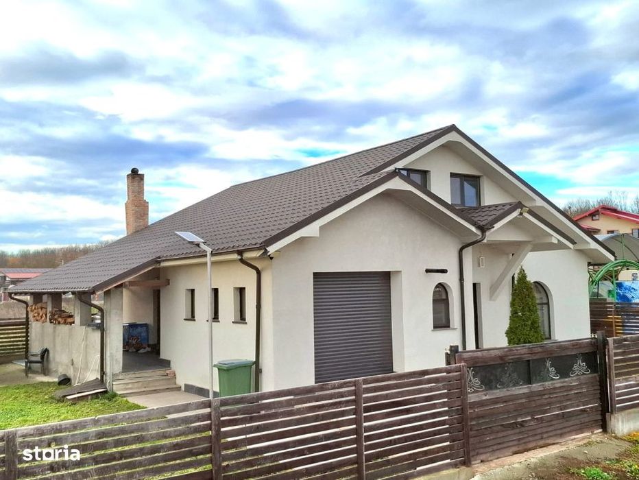 Casa De Vanzare/ Zona Crang Petresti