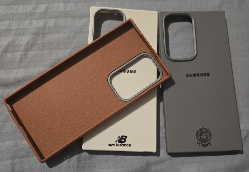 Husa Apple Samsung S24 S25 IPhone 14 15 16 Pro / Carcasa Case Logo