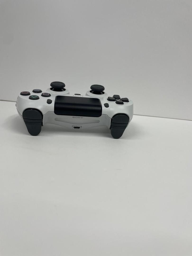 Controller Sony DualShock 4 v2 pentru PlayStation 4 (PS4), Alb -I-