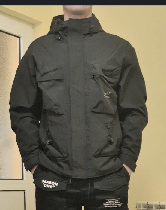 Мъжк екип Under Armour L (нов)