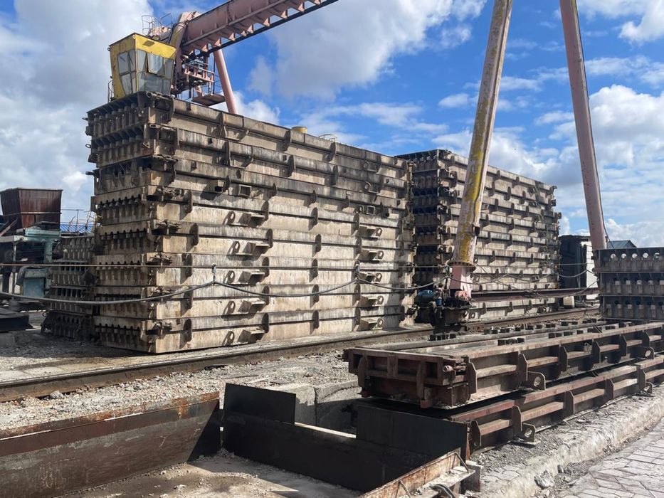 Линия по производству пустотных плит ПК 72.15