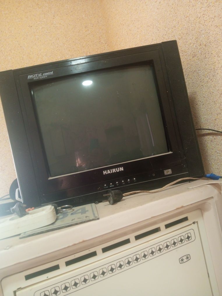 Televizor tuneri bn