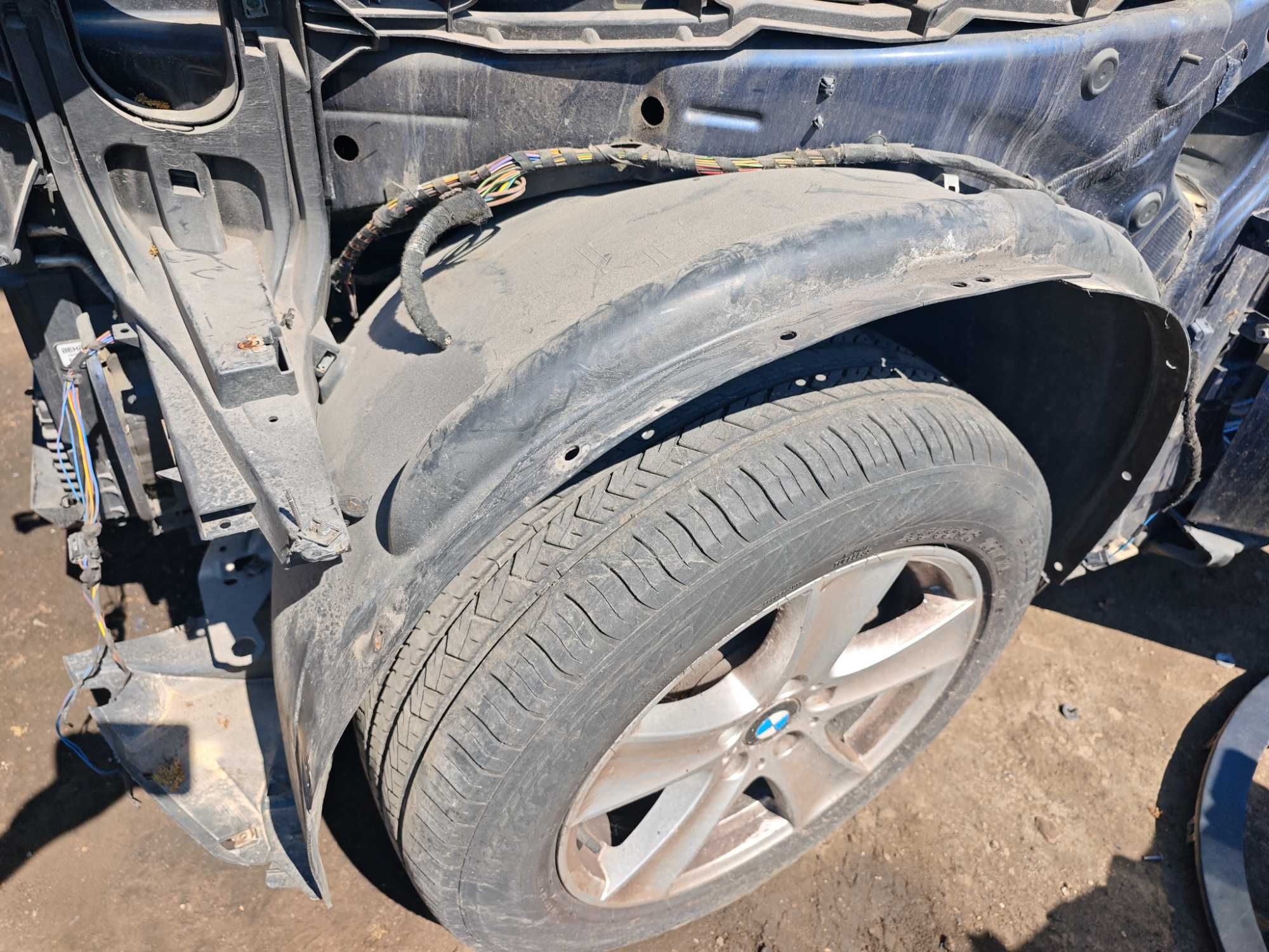Преден ляв подкалник BMW X5 E70 E71 калобран БМВ Х5