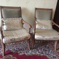 Два Кресла