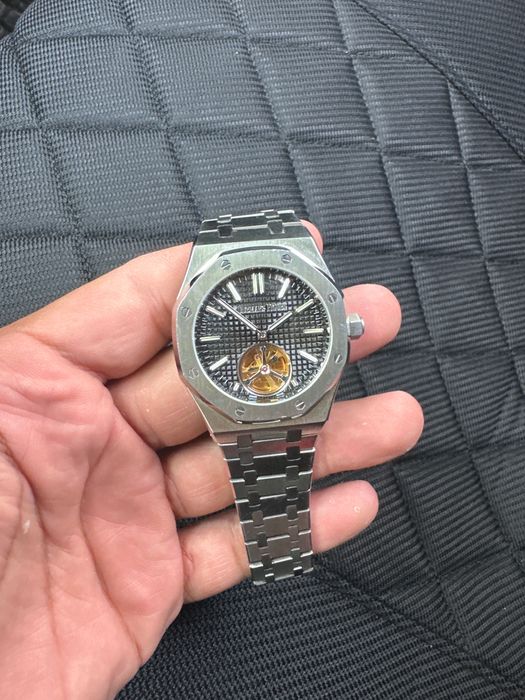 соат Piguet Mehanika часы