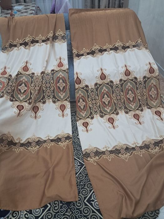 Продам шторы 2,60 метр