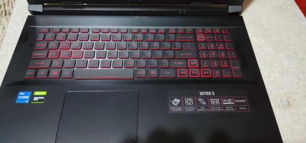 Acer Nitro 5 лаптоп
