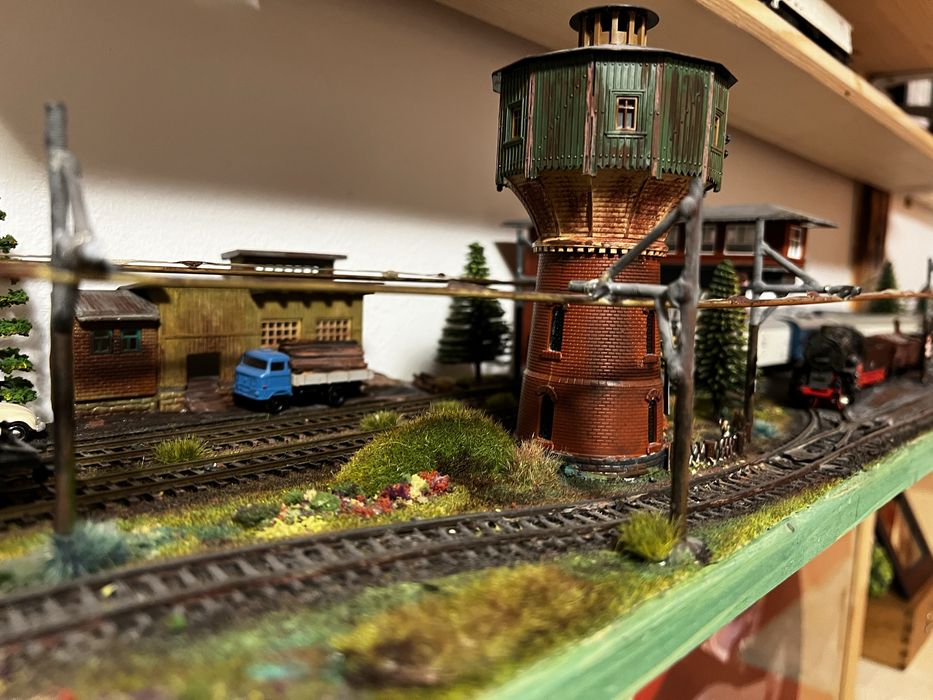 Diorama trenulețe eletrice, TT, 12 mm