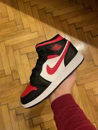 Air Jordan 1 Mid Fire Red