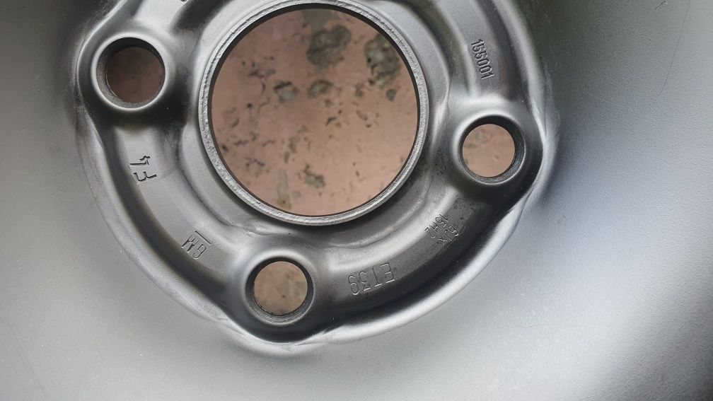 Roti vară Opel Corsa D jante tabla 4x100 anvelope 195/60 R15 Nexen HD