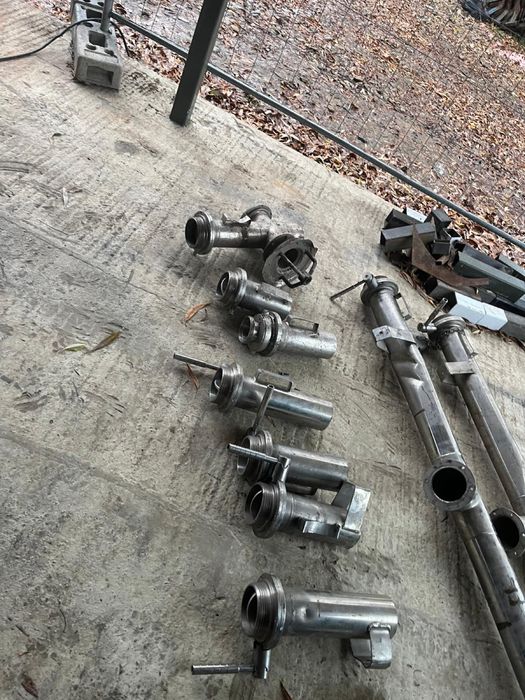 Robinetii cu calpete  inox 4 Toli