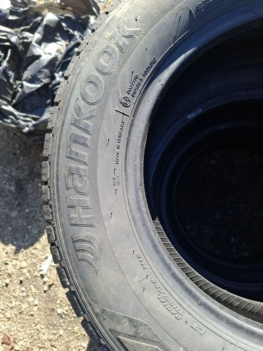 Vand set 4 anvelope 195 75 16 C hankook de vara