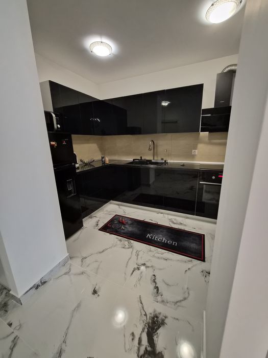 Apartament 2 camere lux .cu loc de parcare inclus