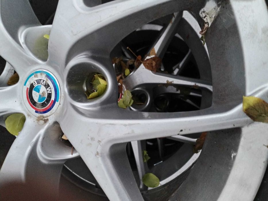 jante si anvelope iarna pentru BMW 225/45/r17