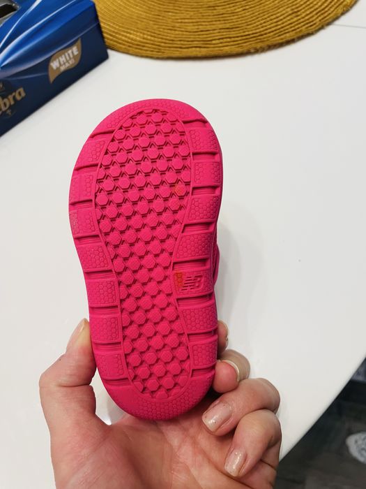 Детски сандали стават и за градината