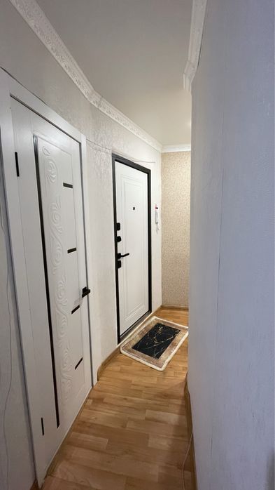 Продам 3-х комнатную квартиру 9 мкр.