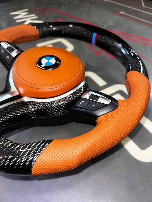 Volan BMW M CARBON / LED / Vibratii / Incalzire / DISTRONIC! SERIA F/E